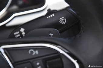 2016款改款奥迪A5 2.0T自动Coupe45TFSI舒适型