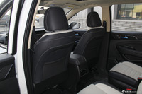 2017款长安欧尚A800 1.5T自动尊享型 