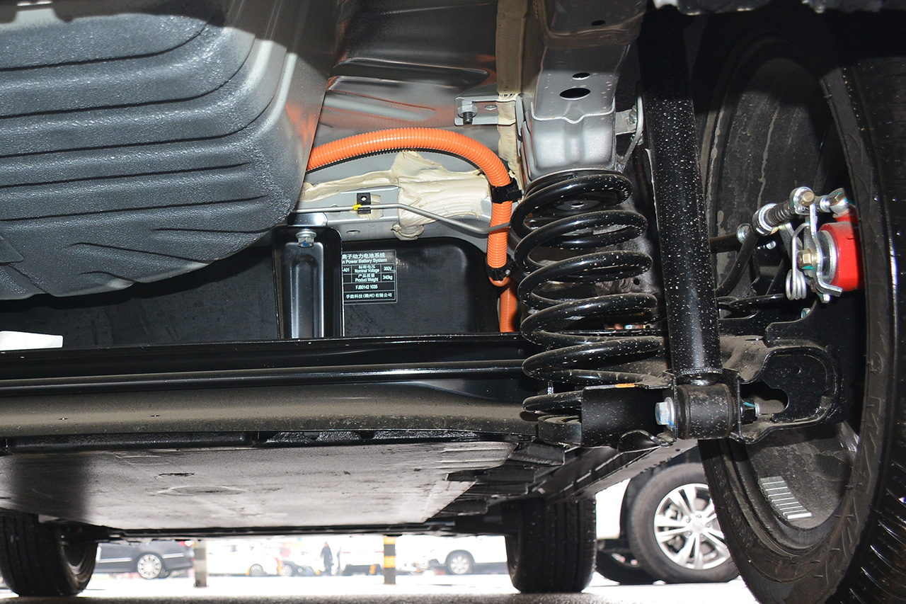 2017款北汽新能源EX260乐酷版