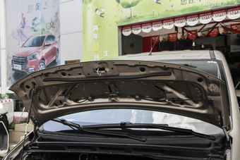 2015款瑞风M3 1.6L手动豪华型