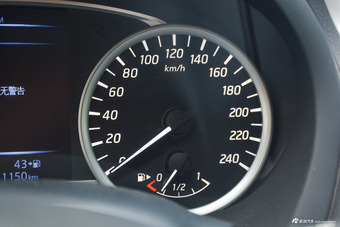 2018款轩逸1.6L自动XV+智尊版