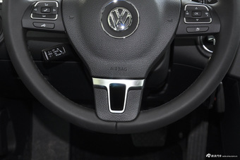 2016款迈腾1.8T自动TSI智享舒适型