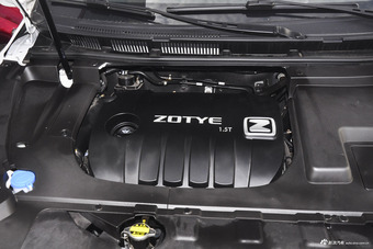 2017款众泰Z560 1.5T自动CVT尊贵型