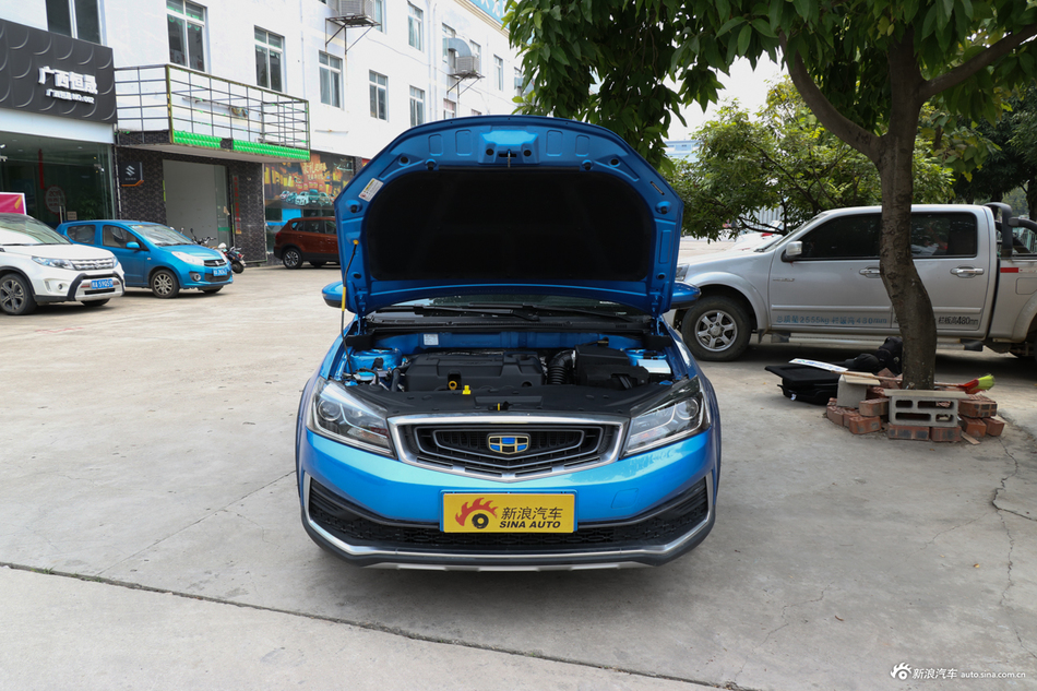 2018款吉利远景S1 1.5L手动锋驰型