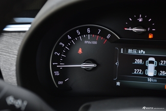 2017款GL8 2.0T自动 Avenir