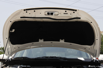 2016款启辰T70 1.6L手动睿行版