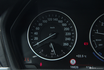 2016款宝马X1 2.0T自动xDrive25Li豪华型