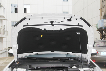 2018款哈弗H6 Coupe 1.5T自动两驱超豪型红标