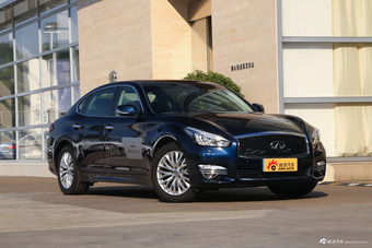 2017款英菲尼迪Q70L 2.5L自动豪华版