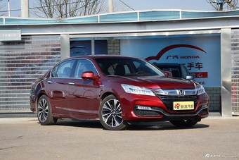 2016款本田雅阁混动2.0L自动锐尊版宝石红