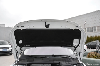 2018款揽胜极光2.0T自动致动版240PS