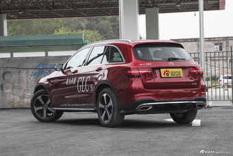 2018款奔驰GLC260 2.0T自动 4MATIC豪华型