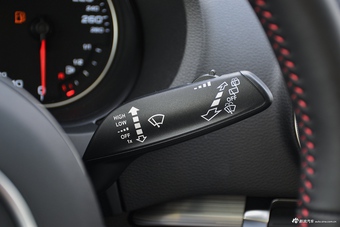 2016款奥迪A3 1.4T自动Sportback 35TFSI特别版