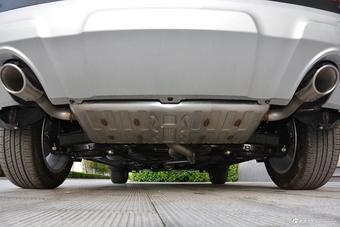 2018款奔腾X80 2.0L自动20周年纪念版