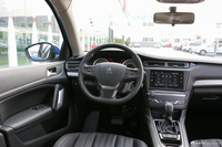 2019款标致408 1.6T自动豪华版350THP