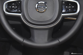 2015款沃尔沃XC90 2.0T T6 智尊版 7座