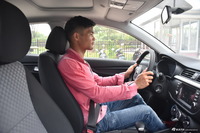 2017款起亚K2 1.4L自动GLS三厢