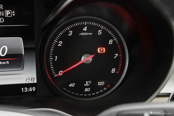 2016款奔驰C级2.0T自动C 200 L运动型