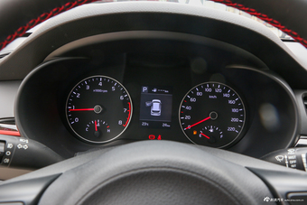 2018款起亚KX CROSS 1.6L自动灵动天窗版