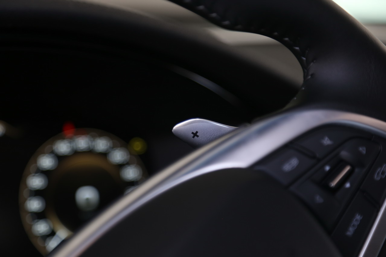 2018款博瑞GE MHEV顶配版