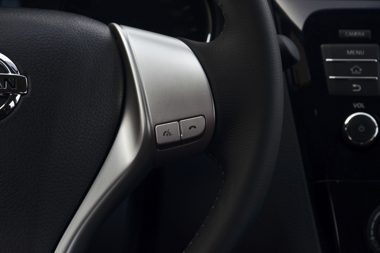 2017款逍客2.0L自动豪华版