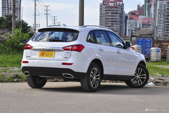 2016款众泰T600 2.0T自动尊贵型