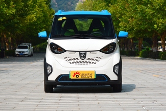 2018款宝骏E100智享版