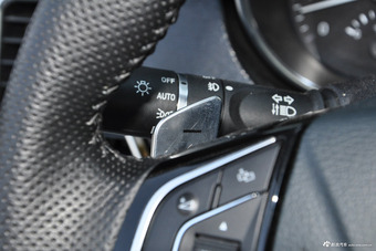 2017款哈弗H6 Coupe 2.0T自动两驱精英型红标