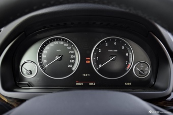 2017款宝马X5 3.0T自动xDrive35i典雅型