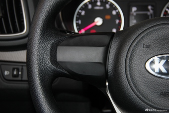 2017款KX3 1.6L自动傲尊版