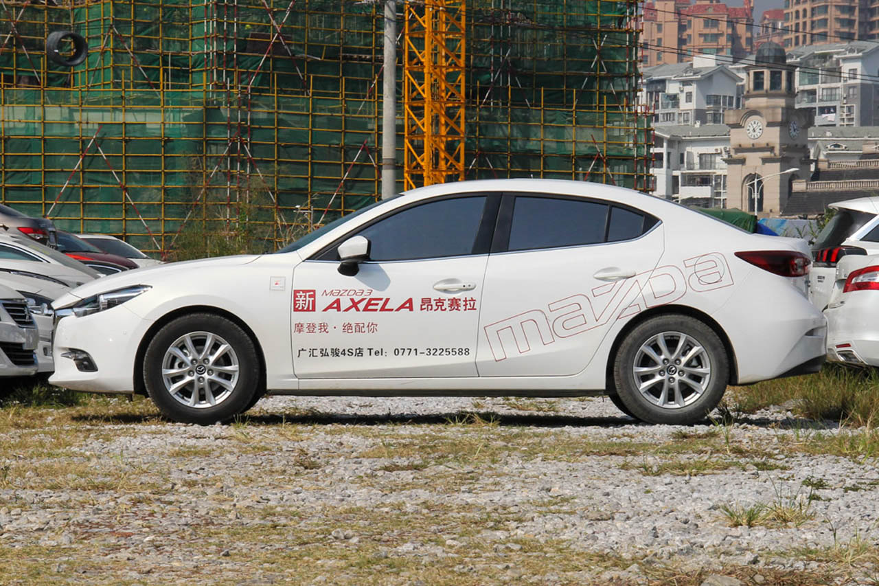 2017款马自达3昂克赛拉 三厢 1.5L 自动尊贵型