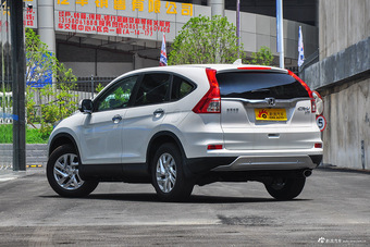 2015款CR-V 2.4L自动两驱豪华版