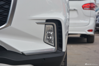 2017上汽大通D90 2.0T手动两驱火星