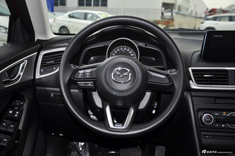 2017款马自达3昂克赛拉 三厢 1.5L 自动豪华型