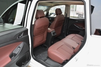 2018款别克GL6 1.3T自动18T豪华型5座