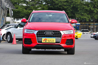 2016款奥迪Q3 2.0T自动35TFSI风尚型
