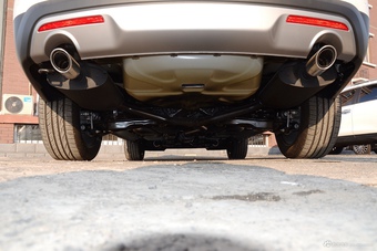 2017款探险者 2.3T自动精英版（白）