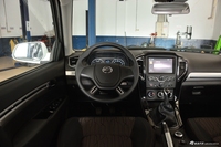2018款陆风X8 1.8T手动汽油4X4豪华型