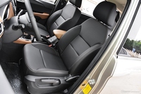 2017款金杯F50宜商系列1.6L手动豪华型