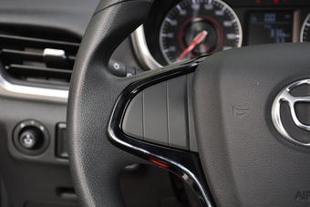 2017款中华V3 1.5L手动舒适型