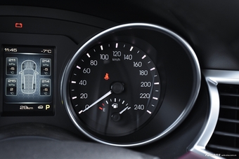 2018款哈弗H6 Coupe 1.5T自动两驱超豪型红标