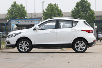 2017款骏派D60 1.5L手动豪华型