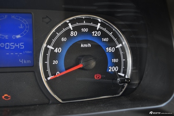 2017款开瑞K50 1.5L手动豪华型