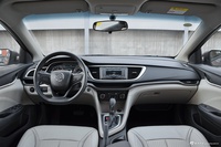 2017款英朗 15N 1.5L自动精英型