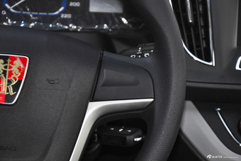 2016款荣威360 1.5L自动智屏版