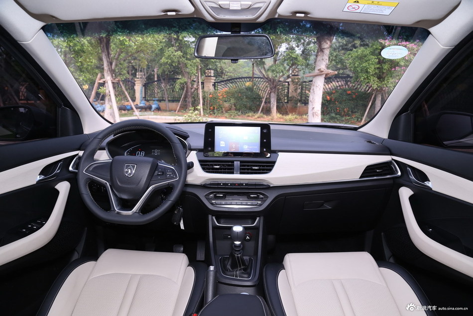 2018款宝骏360 基本型