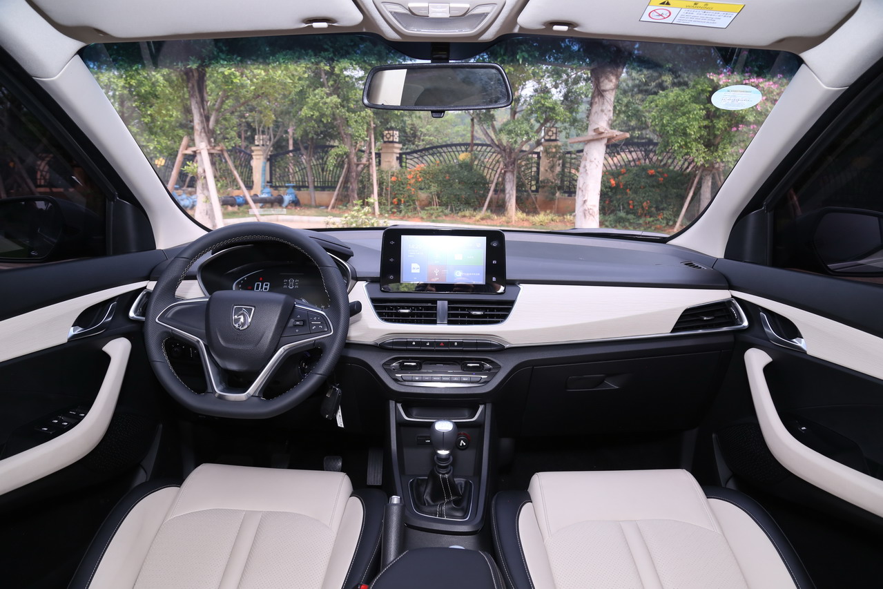 2018款宝骏360 基本型