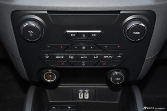 2017款撼路者2.0T自动四驱旗舰版汽油7座