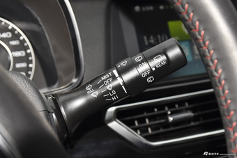 2017款大迈X5 1.5T手动尊贵版 