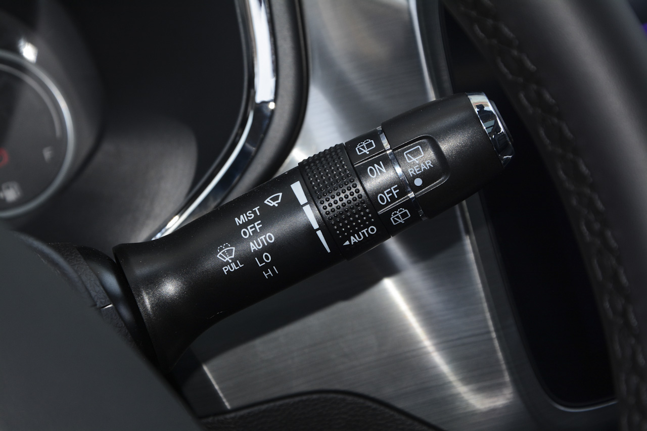 2018款瑞虎8 1.5T自动旗舰型 5座